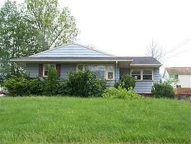 857 Doris Dr photo 1