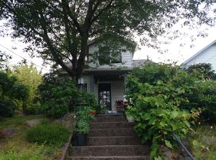 1810 N 54th St, Seattle, WA 98103