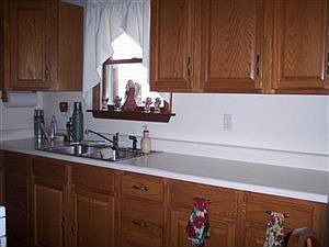 4th image of 907 Dorn Dr