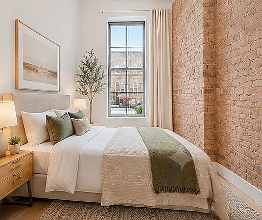 5th image of 727 Knickerbocker Ave #3E