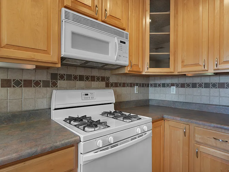 7553 Union St NE — Photo 22