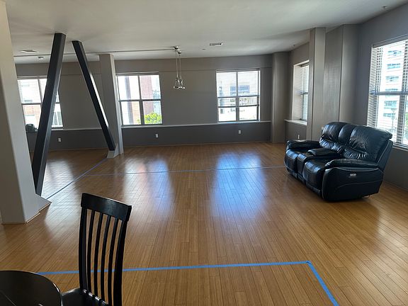 4th image of 255 W 7th St APT 15