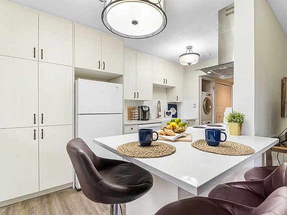 3rd image of 3519 W 49th St NW #39