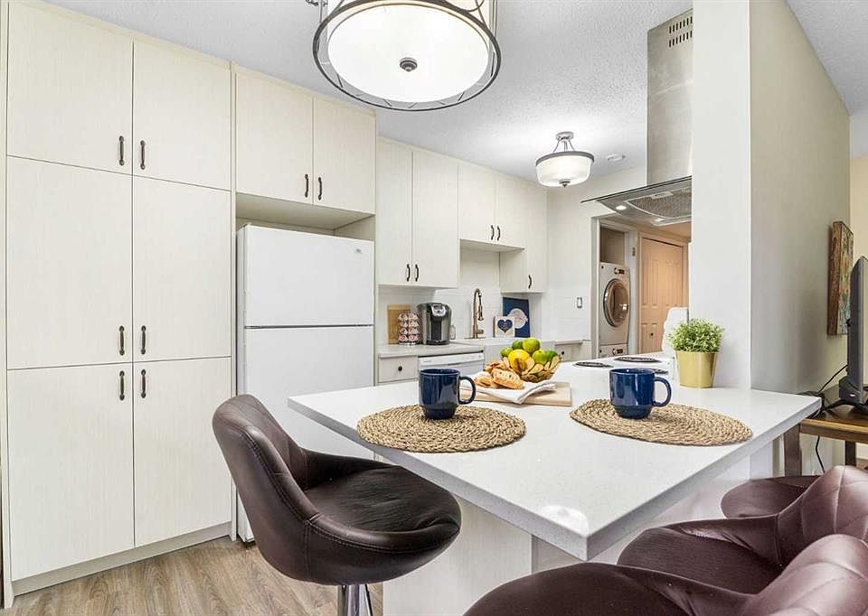 1st image of 3519 W 49th St NW #39