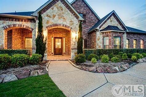 2nd image of 301 Crestfield Ct