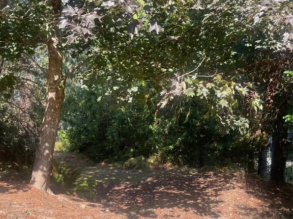 760 NE Woods Court, Bremerton, WA 98311