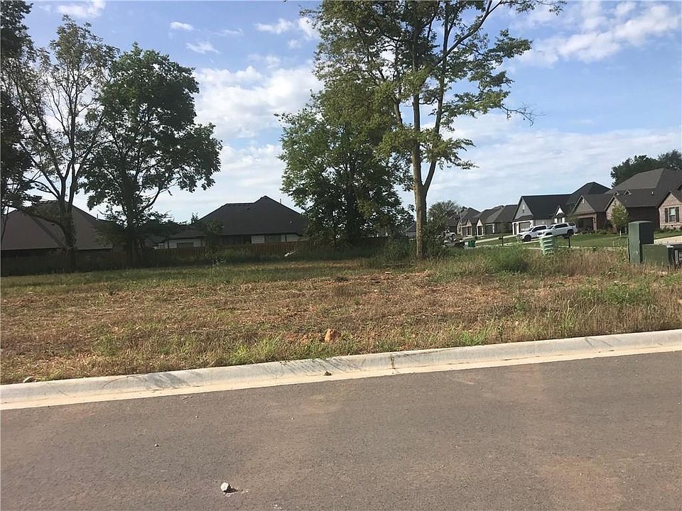 1st image of 1200 Brandon Way