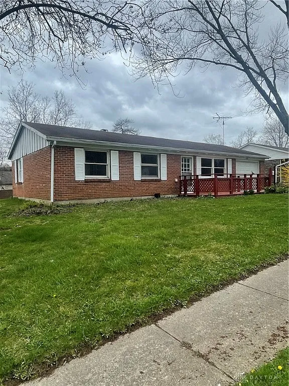 422 Neal Dr photo 1