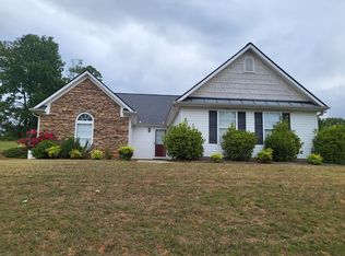 140 Mitchell Dr, Hiram, GA 30141