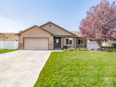 3840 Summer Sun Dr, Idaho Falls, ID, 83404