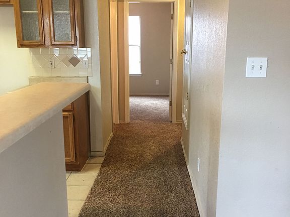 4th image of 5469 Colin Powell Ave