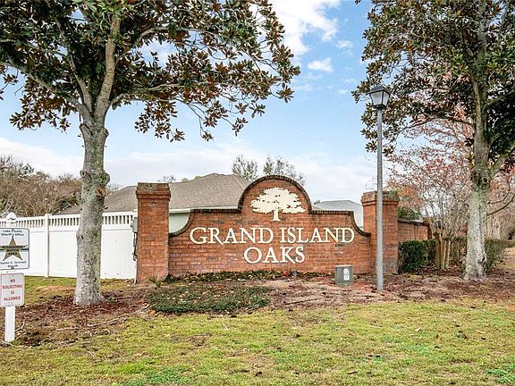 2nd image of 36452 GRAND ISLAND OAKS CIRCLE