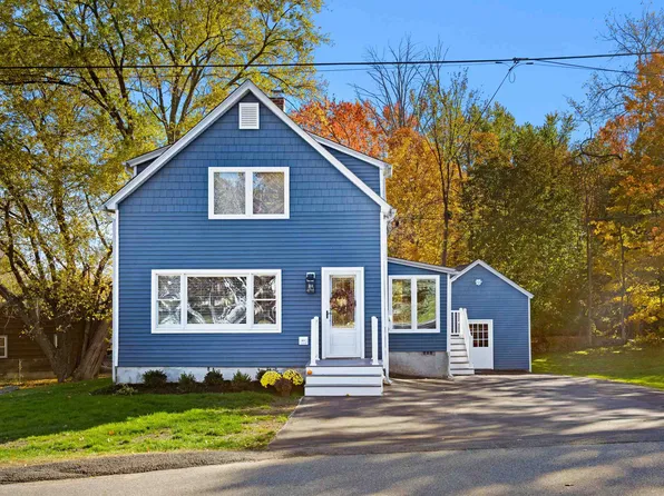 12 Maplewood Avenue, Goffstown, NH 03045