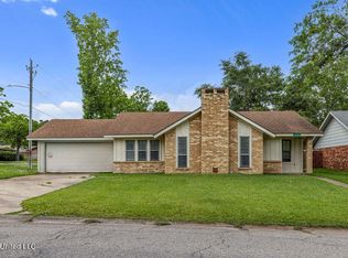 15260 Barbara Dr, Gulfport, MS 39503