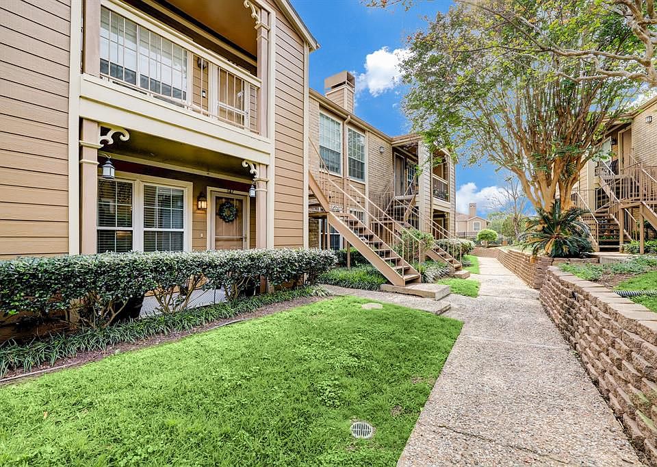 1st image of 1860 White Oak Dr APT 347