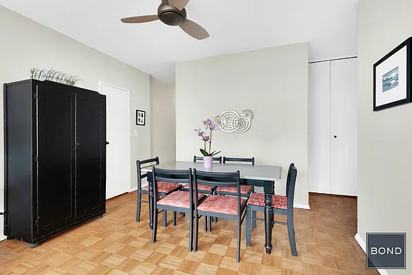 Sold by Bond New York | media 11