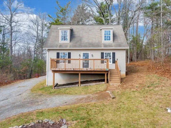 29 Scotch Pine Dr, Copper Hill, VA 24079
