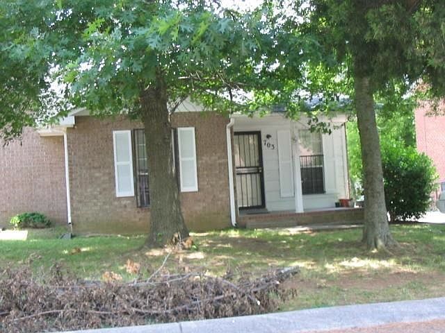 1st image of 703 Paige Cir