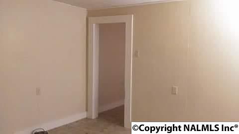 3rd image of 2986 E Highland St