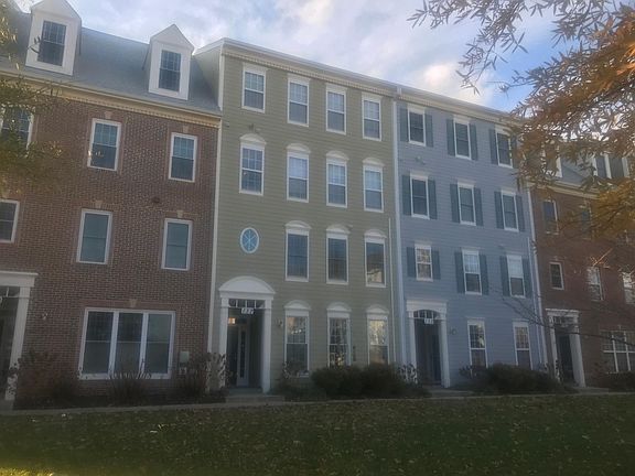2nd image of 137 Chevy Chase St #137A