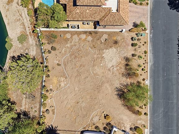 3rd image of 20 Innisbrook Ave