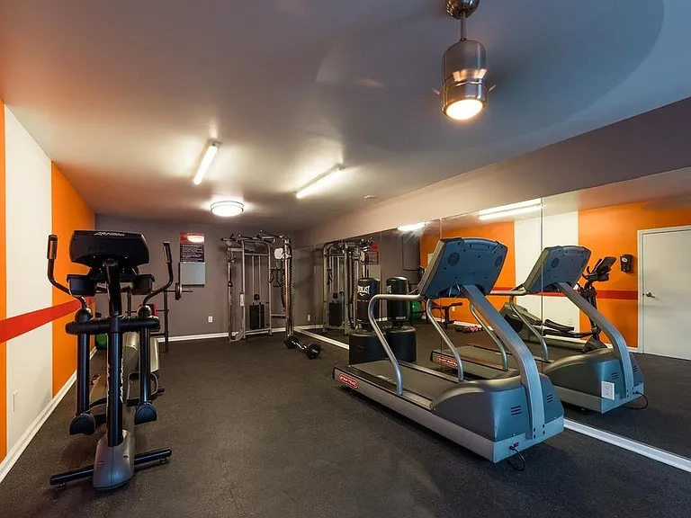 435 N Oxford Ave #11 — Photo 6