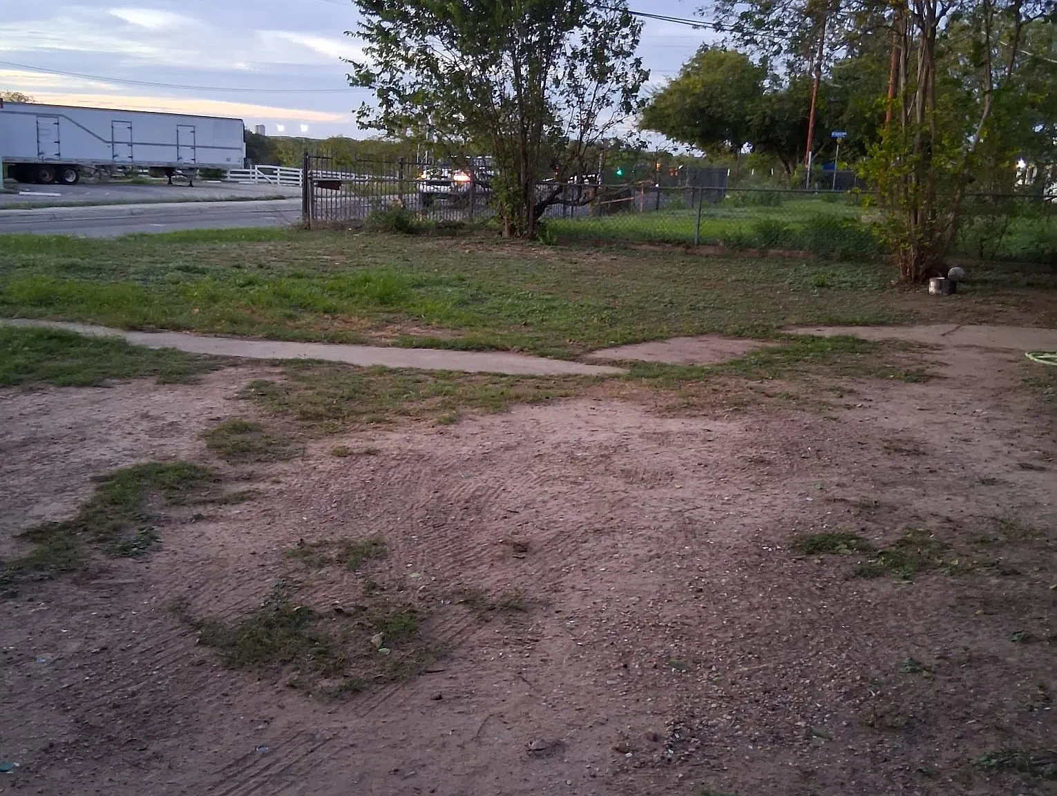 2 bed, 972 sqft, $1,500 — Photo 3