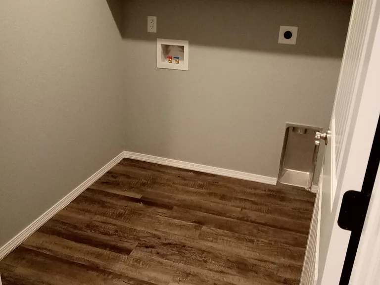 12 Minton Ln — Photo 7