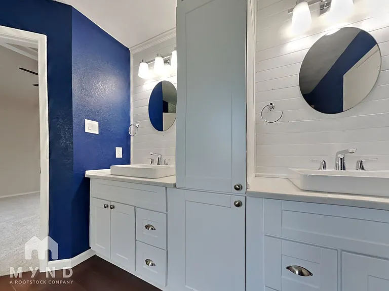 8709 Verona Trl — Photo 14