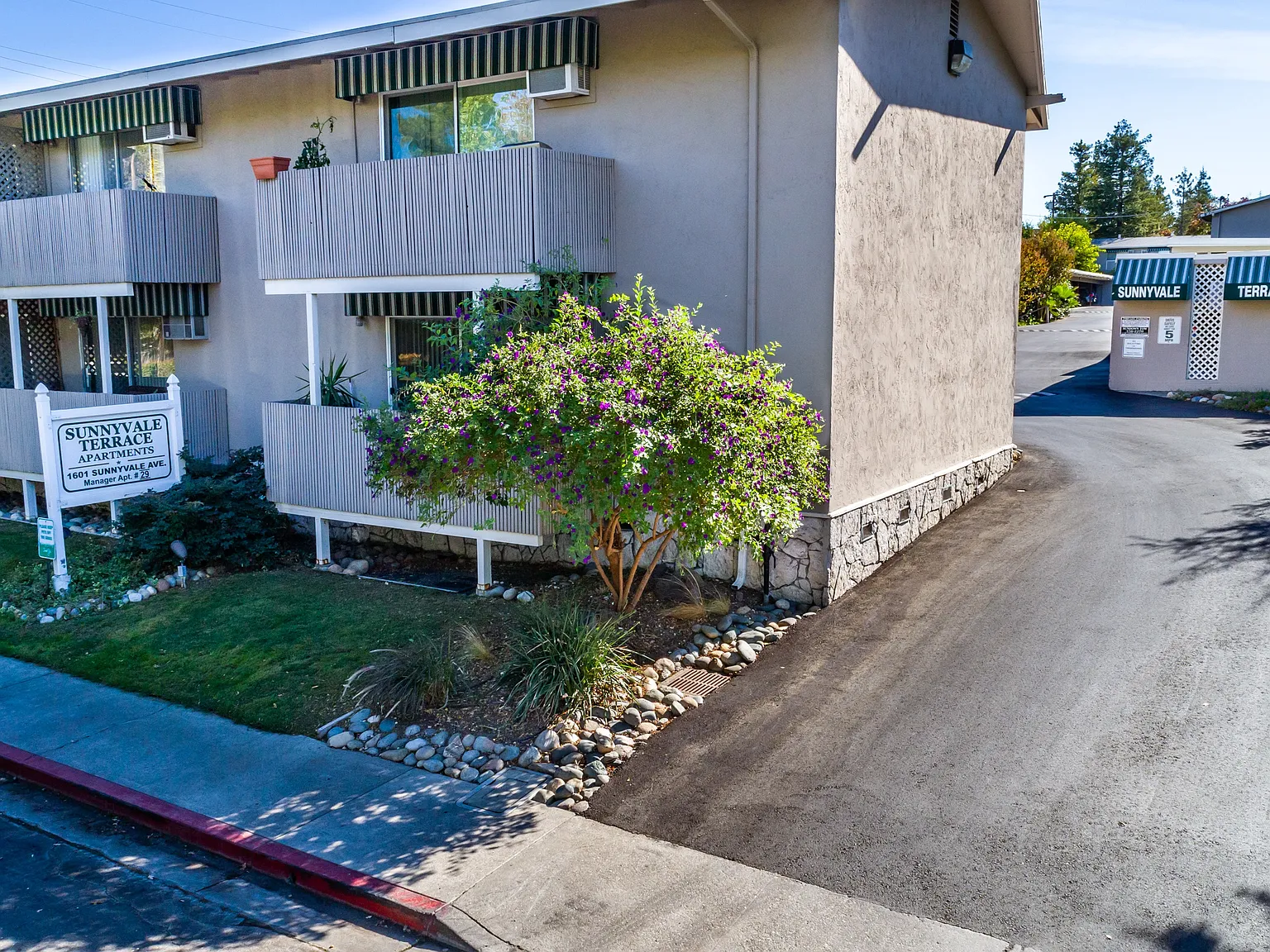Sunnyvale Terrace Apartments — Photo 3
