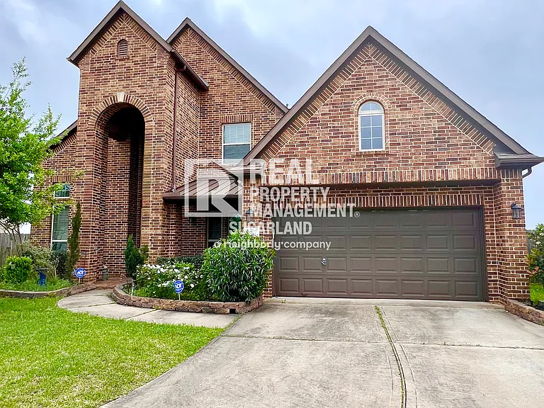 18607 Pelham Grove Ln — Photo 2