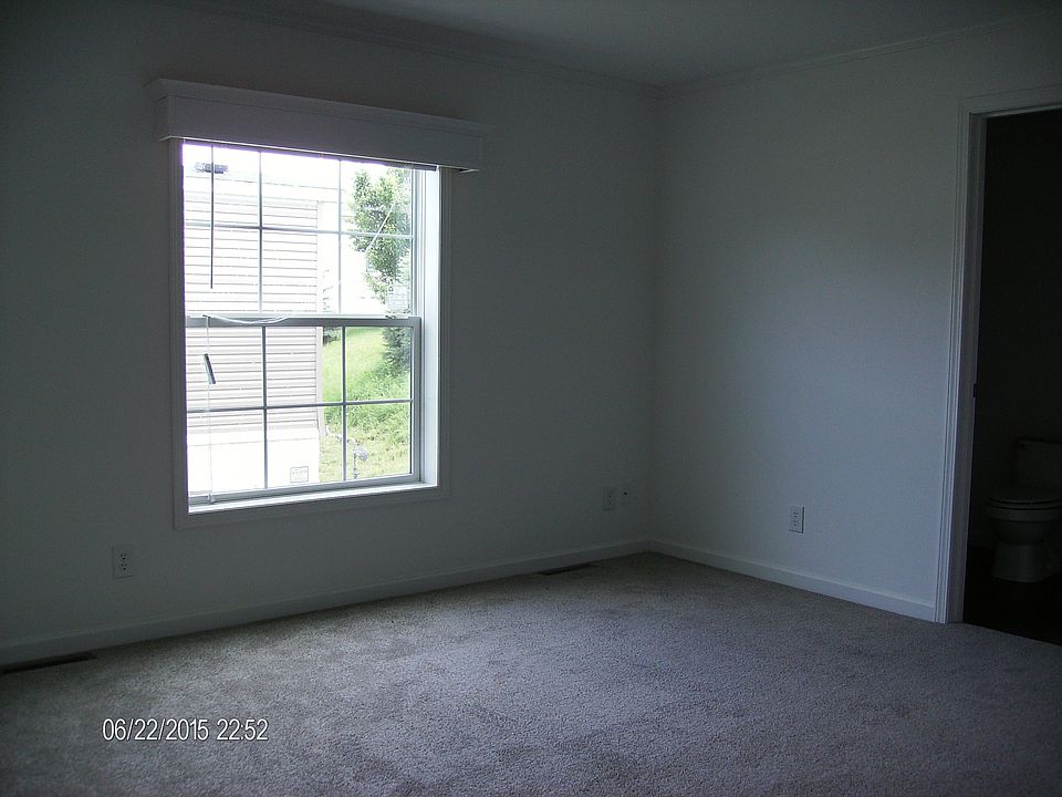 2nd image of 6888 Lake Dr SW