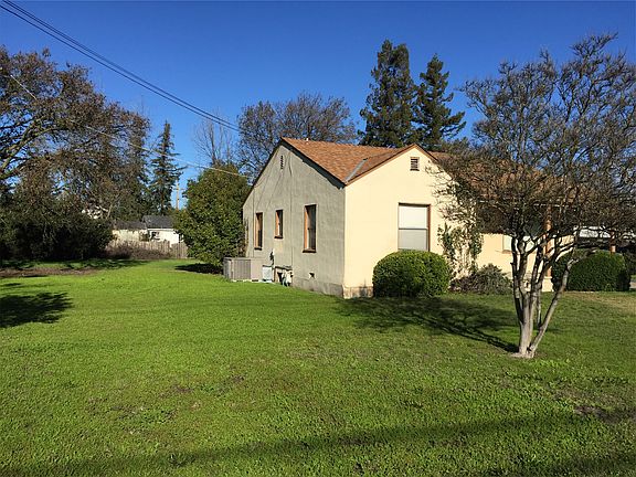 3rd image of 2203 W Waudman Ave