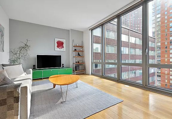 2nd image of 310 W 52nd St APT 9A
