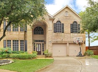 10631 Indian Paintbrush Ln, Houston, TX 77095