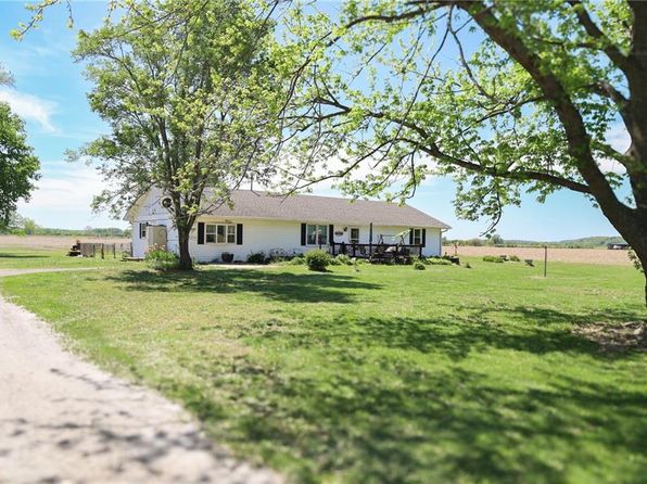 7164 State Route T Hwy, Amazonia, MO 64421