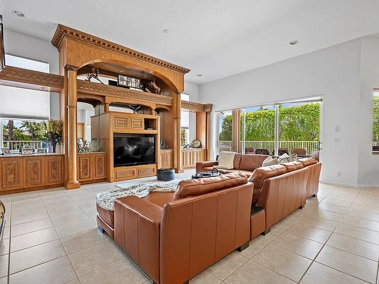 11727 Paradise Cove Ln — Photo 9