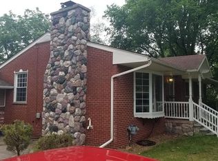 19180 Milburn St, Livonia, MI 48152