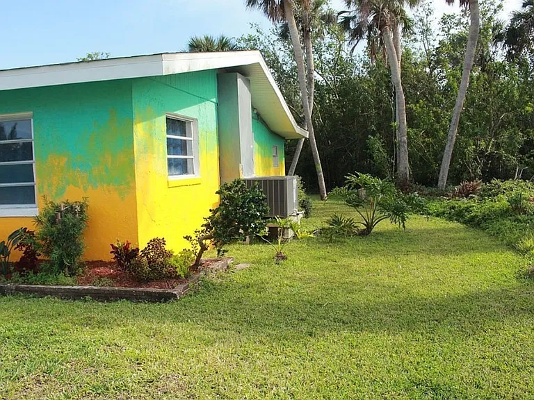 156 Myakka Dr — Photo 17