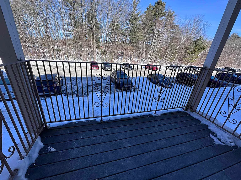 379 Huse Rd #14 — Photo 18