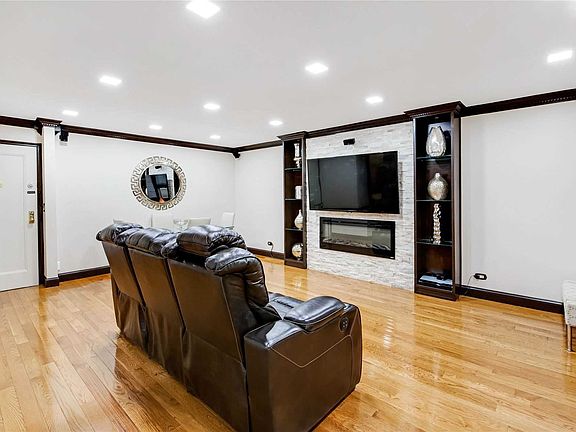 2nd image of 3411 93rd St APT 1A