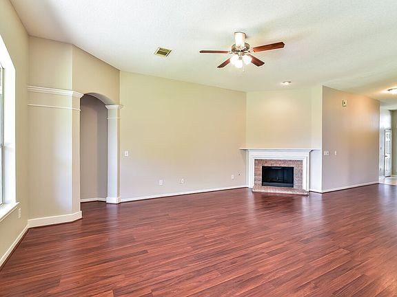 4th image of 2730 Hazy Creek Dr