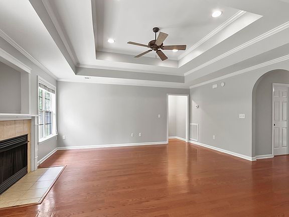 5th image of 4323 Heathersage Cir