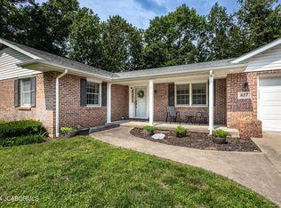 817 Evergreen Dr, Fulton, MO 65251