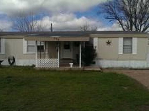 2nd image of 502 E Washington Ave
