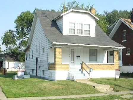 1st image of 301 S 39th St