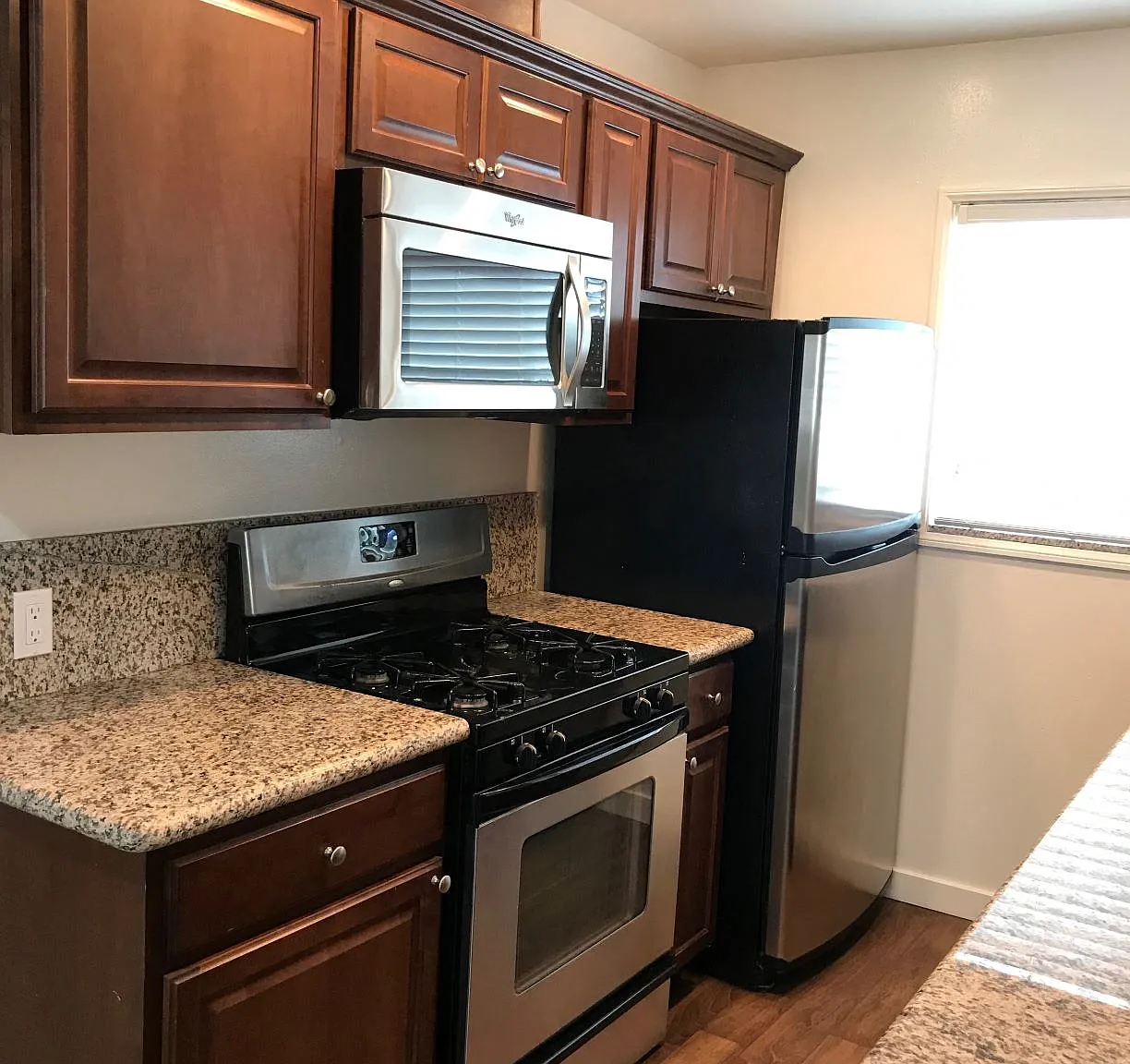 Woodruff Apartments — Photo 1