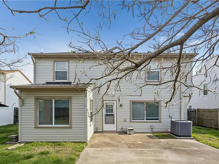 4868 Boxford Rd — Photo 39
