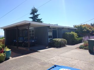 2728 36th Ave SW, Seattle, WA 98126