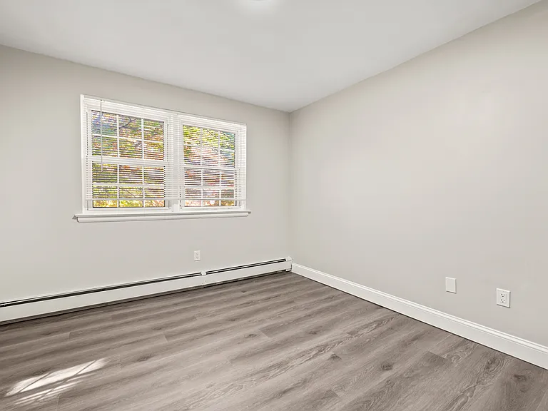 193 High St #3B — Photo 13